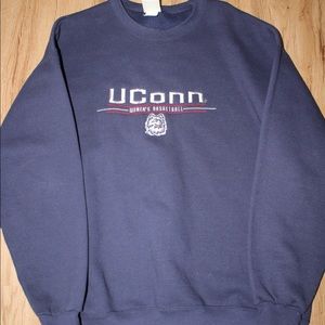 Vintage UConn womens basketball crewneck 🔥 🏀